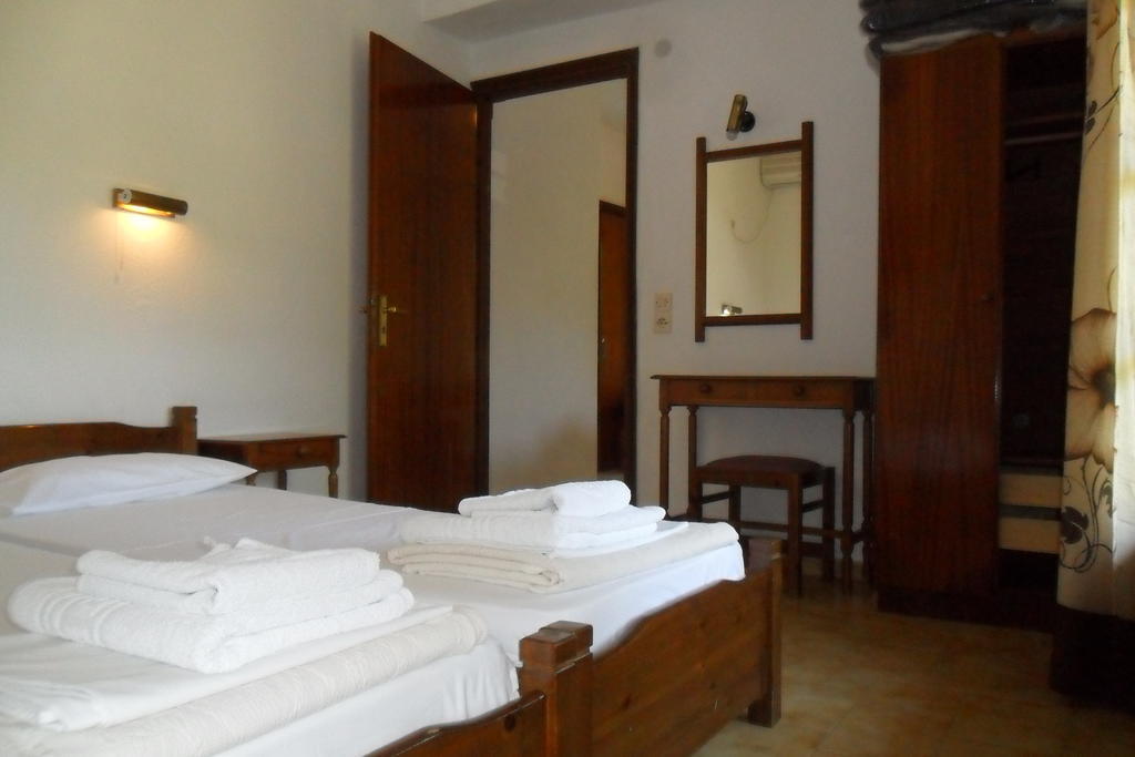 Viki Studios And Apartments Skala Potamias  Kamer foto