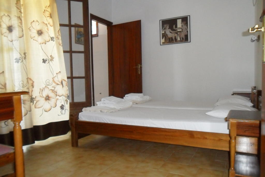 Viki Studios And Apartments Skala Potamias  Kamer foto